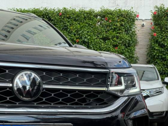 VOLKSWAGEN TAOS 1.4 250 TSI TOTAL FLEX HIGHLINE AUTOMÁTICO